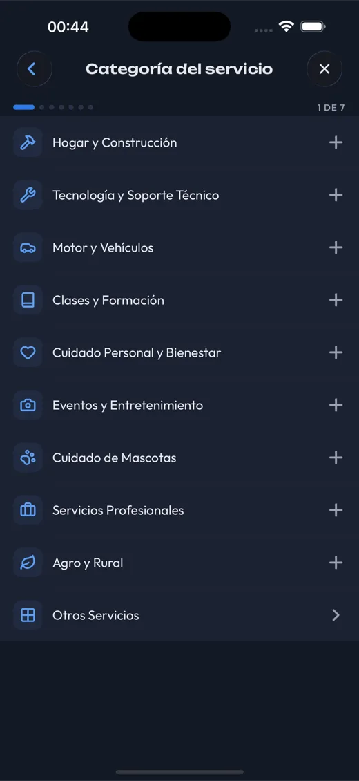 Paso 1 de 7 al publicar un servicio en Vento, con la lista de rubros